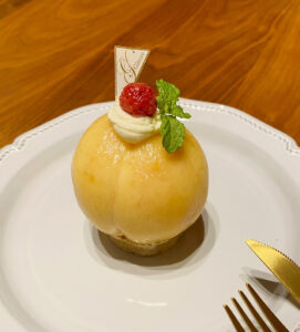 まるごと桃Rawスイーツ